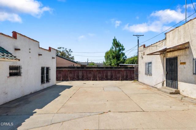 2273 Highbury Avenue, Los Angeles, CA 90032