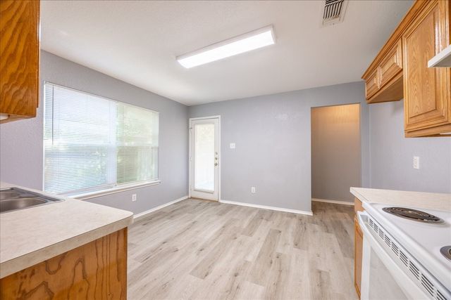 1014 Savage Drive, Denton, TX 76207