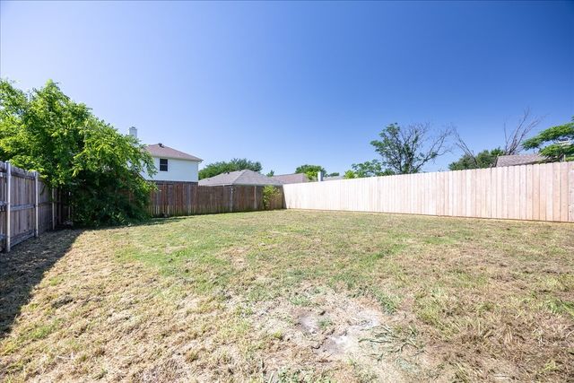 1014 Savage Drive, Denton, TX 76207
