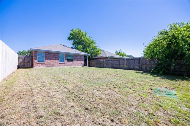 1014 Savage Drive, Denton, TX 76207