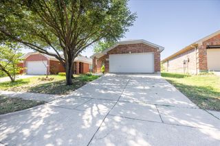 1014 Savage Drive, Denton, TX 76207