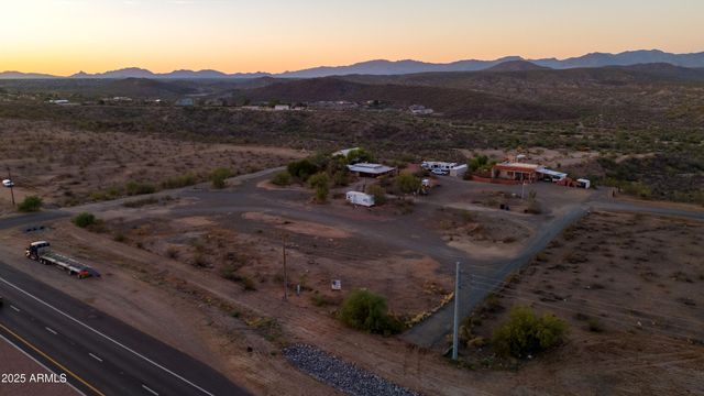 2315 N US HIGHWAY 93 --, Wickenburg, AZ 85390