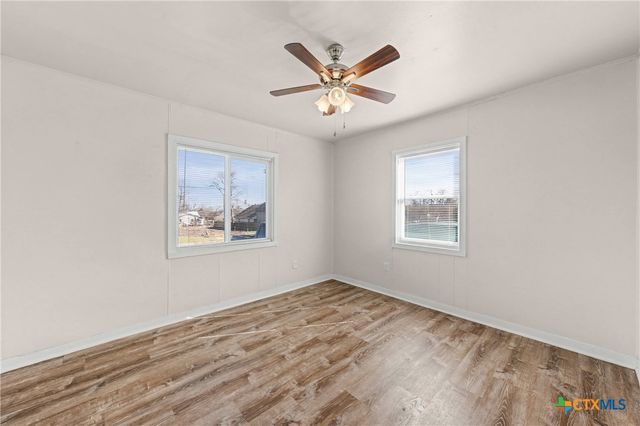 906 S 2nd Street, Temple, TX 76504