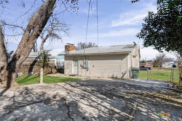 906 S 2nd Street, Temple, TX 76504