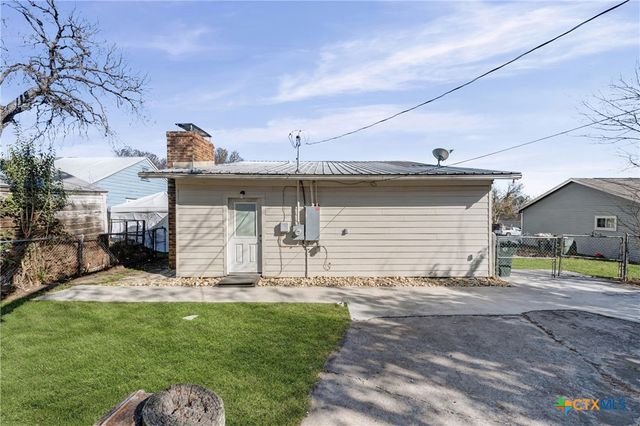 906 S 2nd Street, Temple, TX 76504