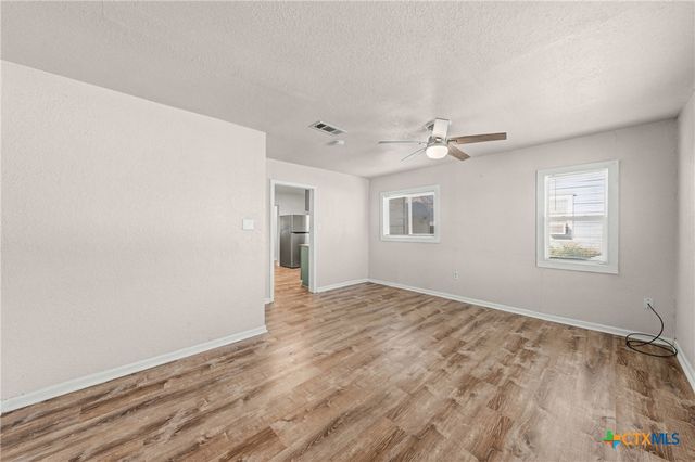 906 S 2nd Street, Temple, TX 76504