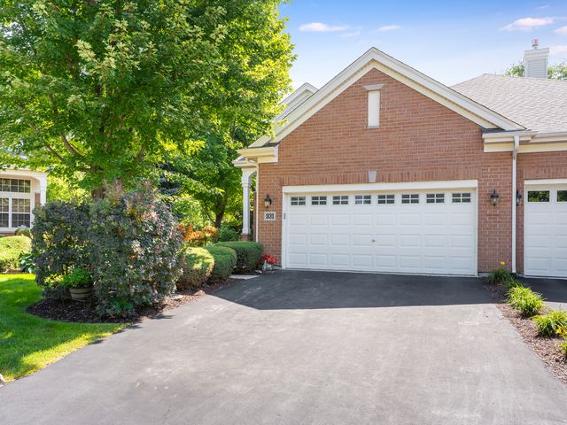 931 Winners Cup Court, Naperville, IL 60565