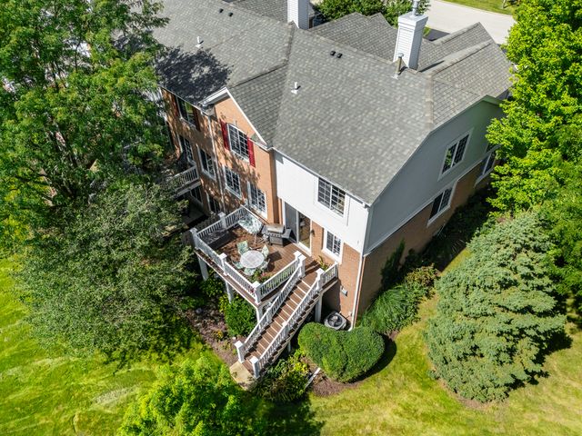 931 Winners Cup Court, Naperville, IL 60565