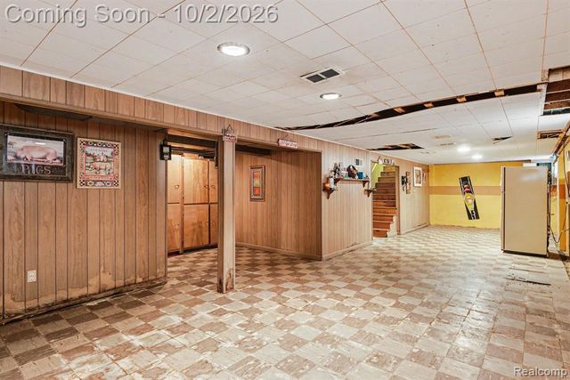 1078 E Hill Road, Grand Blanc, MI 48439