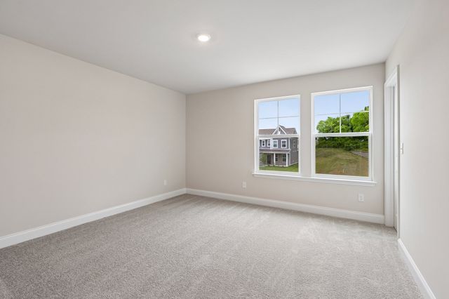 233 Jasmine Way, La Vergne, TN 37086