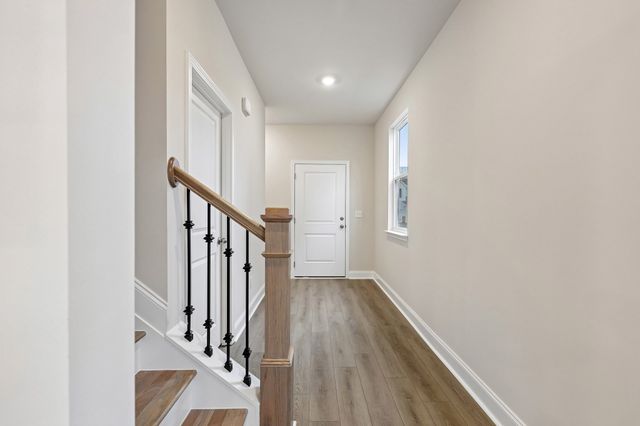 233 Jasmine Way, La Vergne, TN 37086