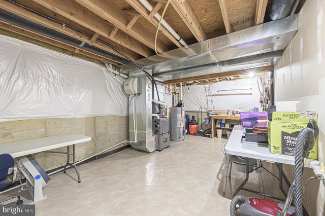 607 HIDDEN OAKS DR, Woodbury, NJ 08096