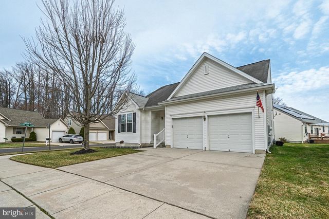 607 HIDDEN OAKS DR, Woodbury, NJ 08096