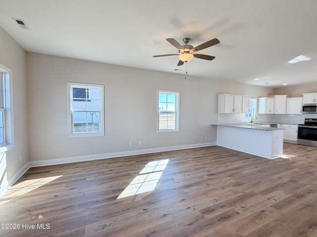 765 Aria Lane, Hubert, NC 28539