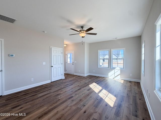 765 Aria Lane, Hubert, NC 28539