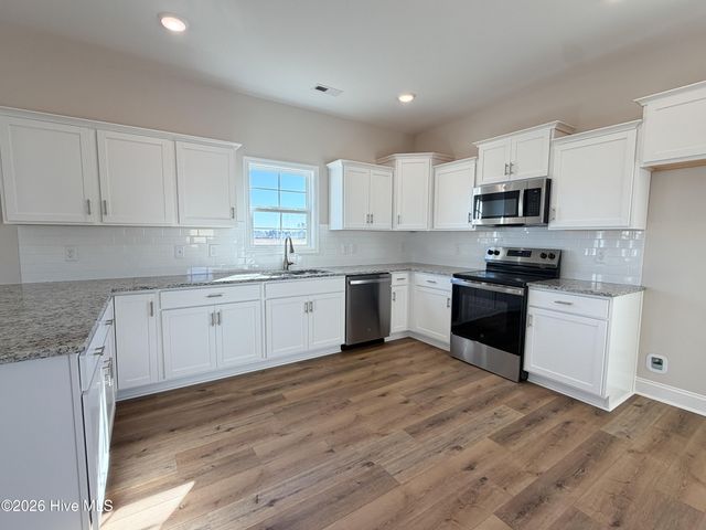 765 Aria Lane, Hubert, NC 28539