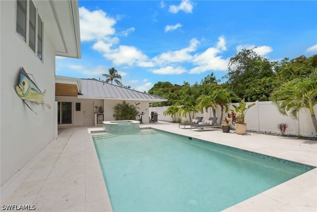 5160 CRAYTON PL S, Naples, FL 34103