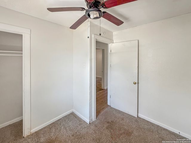 142 Eross, San Antonio, TX 78202