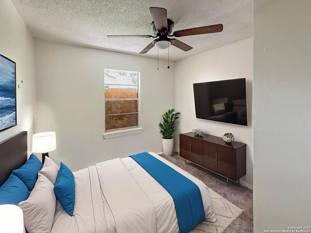 142 Eross, San Antonio, TX 78202