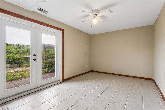 2100 E Ocean View Ave Apt 20, Norfolk, VA 23518