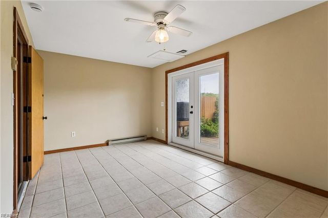 2100 E Ocean View Ave Apt 20, Norfolk, VA 23518