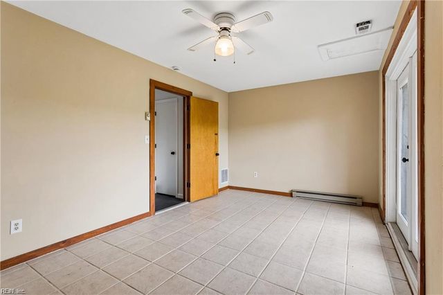 2100 E Ocean View Ave Apt 20, Norfolk, VA 23518
