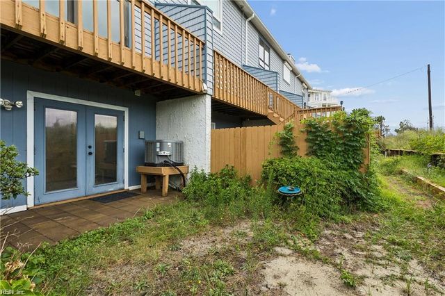 2100 E Ocean View Ave Apt 20, Norfolk, VA 23518