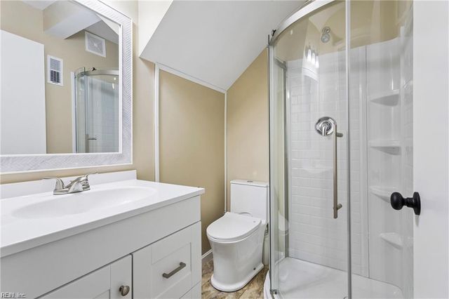 2100 E Ocean View Ave Apt 20, Norfolk, VA 23518