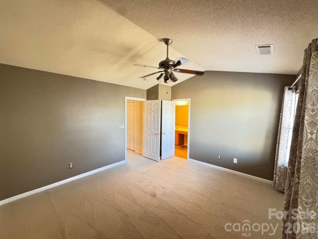 16875 Greenlawn Hills Court, Charlotte, NC 28213