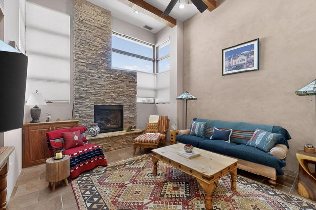 6236 Ghost Flower Trail NE, Albuquerque, NM 87111