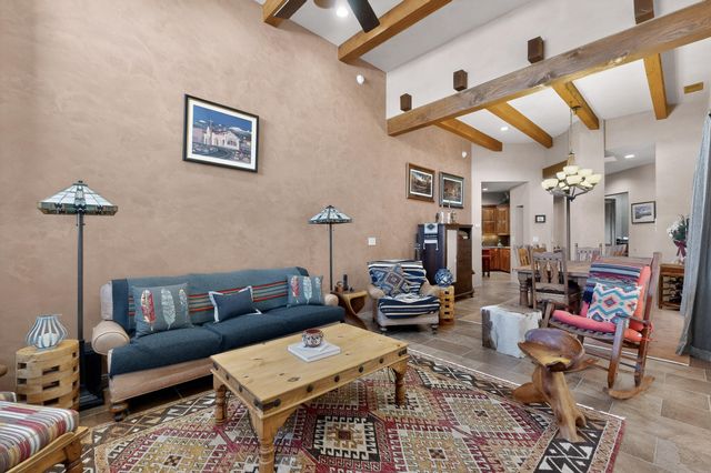 6236 Ghost Flower Trail NE, Albuquerque, NM 87111