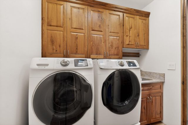 6236 Ghost Flower Trail NE, Albuquerque, NM 87111