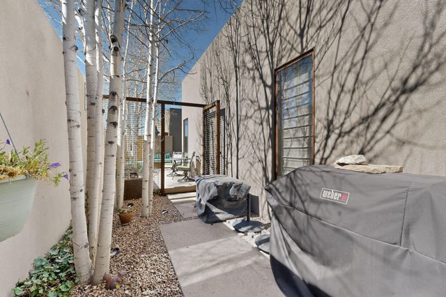 6236 Ghost Flower Trail NE, Albuquerque, NM 87111