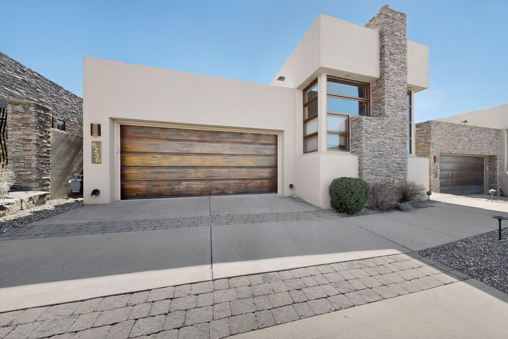 6236 Ghost Flower Trail NE, Albuquerque, NM 87111