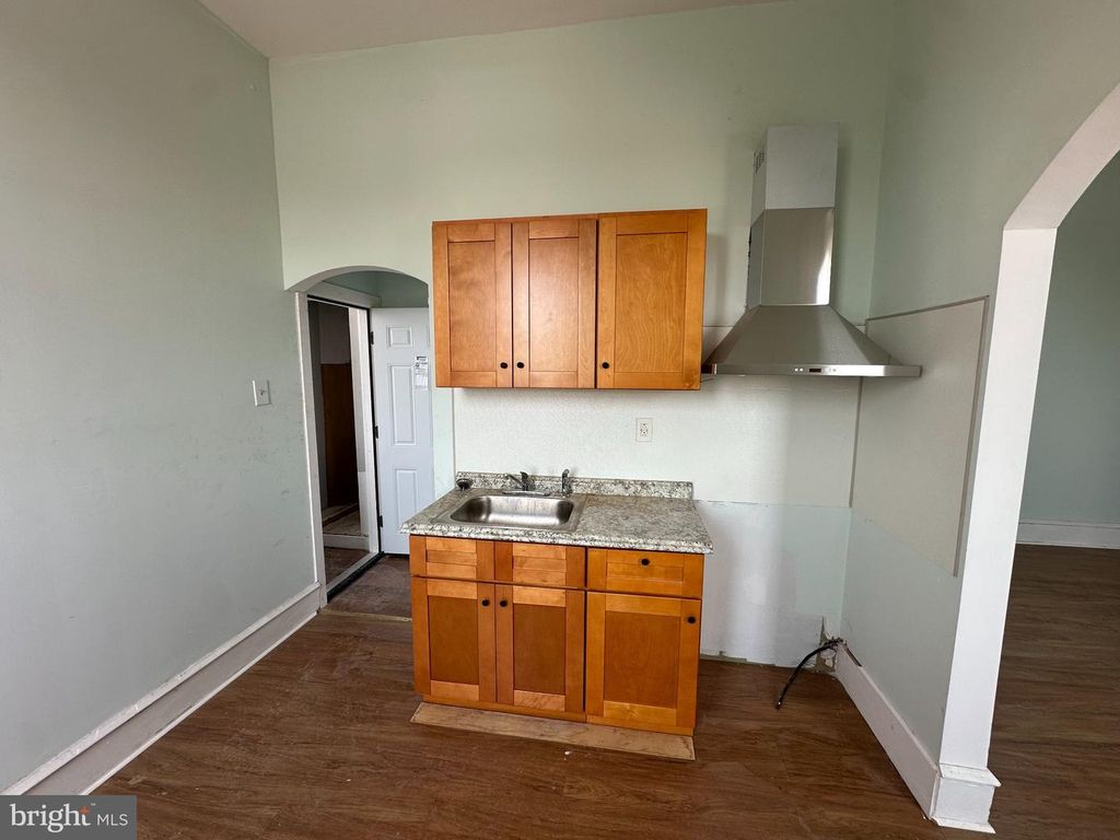 6171 GRAYS AVE, PHILADELPHIA, PA 19142 — photo 4