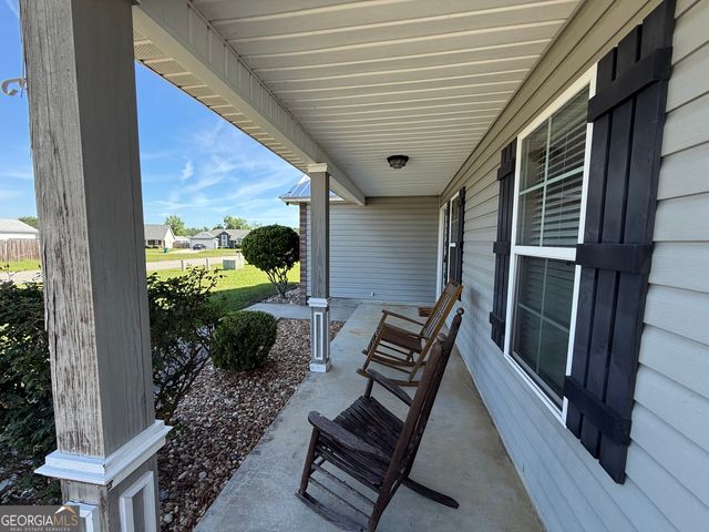 4878 Stonewall Circle, Valdosta, GA 31605