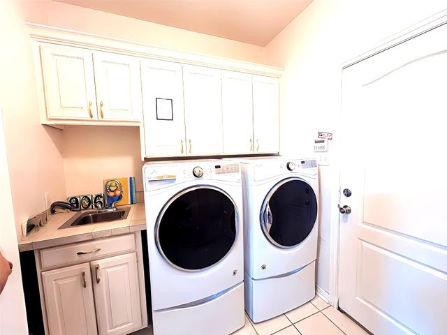 906 Van Winkle Circle, Athens, TX 75751