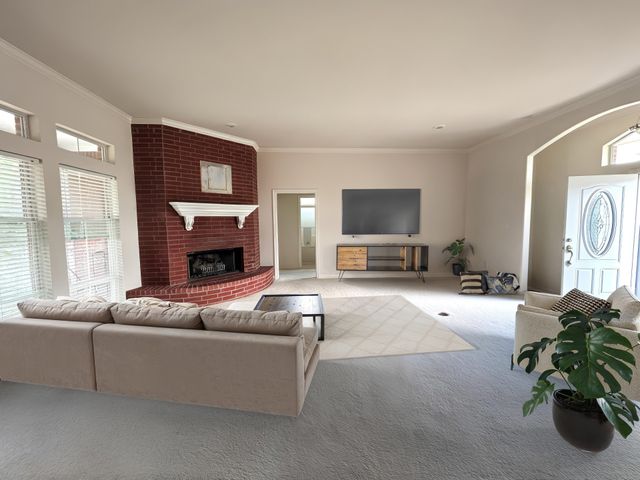 906 Van Winkle Circle, Athens, TX 75751