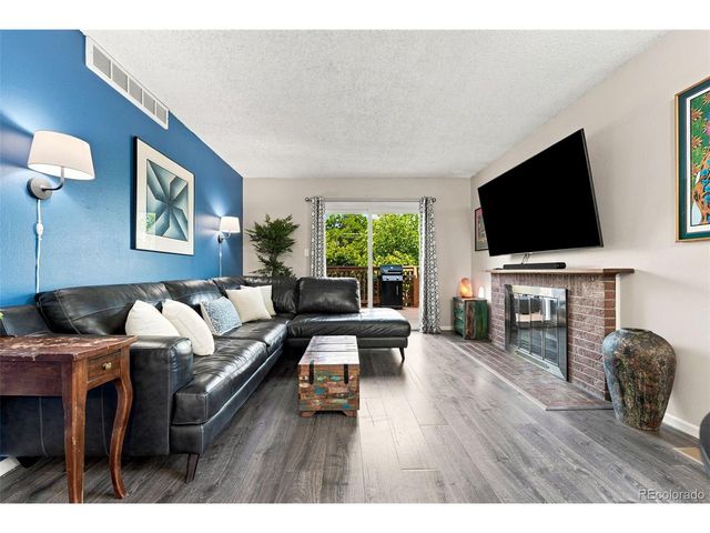 541 W Crestline Cir 10B1, Littleton, CO 80120