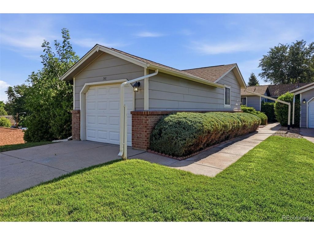 541 W Crestline Cir 10B1, Littleton, CO 80120