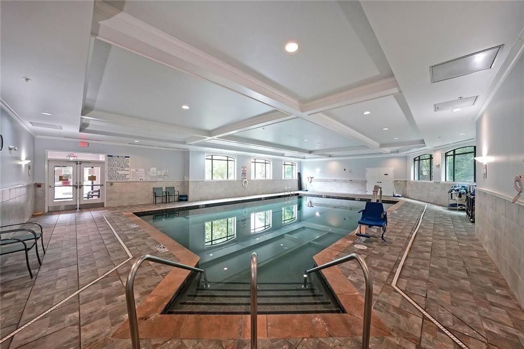 Image 38 of property listing at 1800 Clairmont Lake A314, Decatur, GA 30033