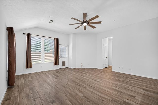 10627 Saratoga Square, Missouri City, TX 77459