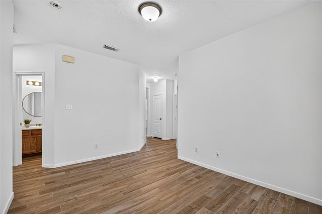 10627 Saratoga Square, Missouri City, TX 77459