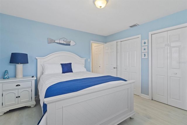 109 ARLINGTON COURT NE, Port Charlotte, FL 33952