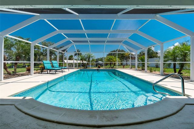 109 ARLINGTON COURT NE, Port Charlotte, FL 33952