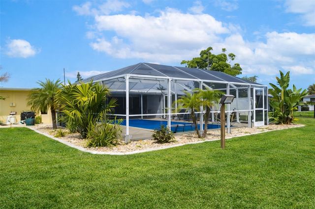 109 ARLINGTON COURT NE, Port Charlotte, FL 33952