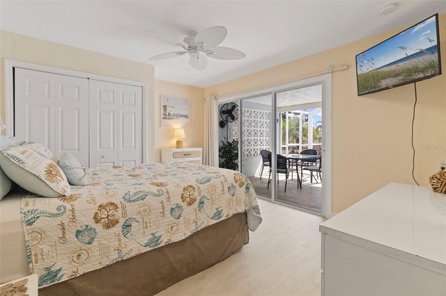 109 ARLINGTON COURT NE, Port Charlotte, FL 33952