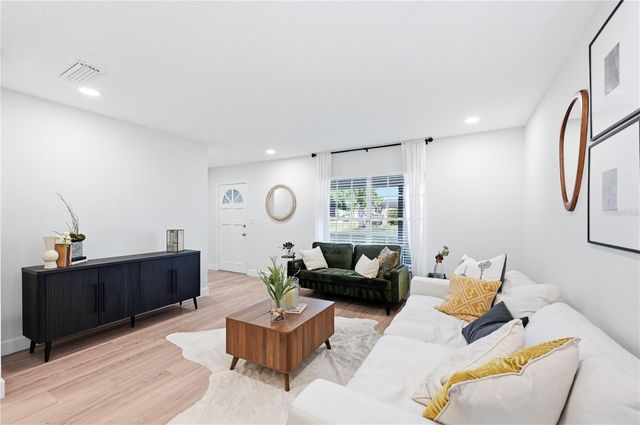 18320 DOLLY BROOK LANE, Lutz, FL 33549