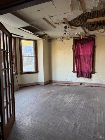 1781 Baltimore Avenue, Cincinnati, OH 45225