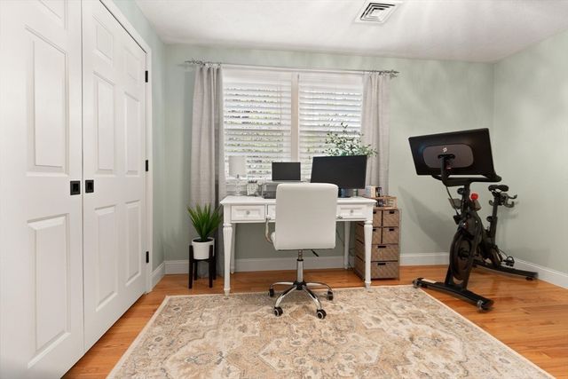21 Buckingham Drive, Reading, MA 01867